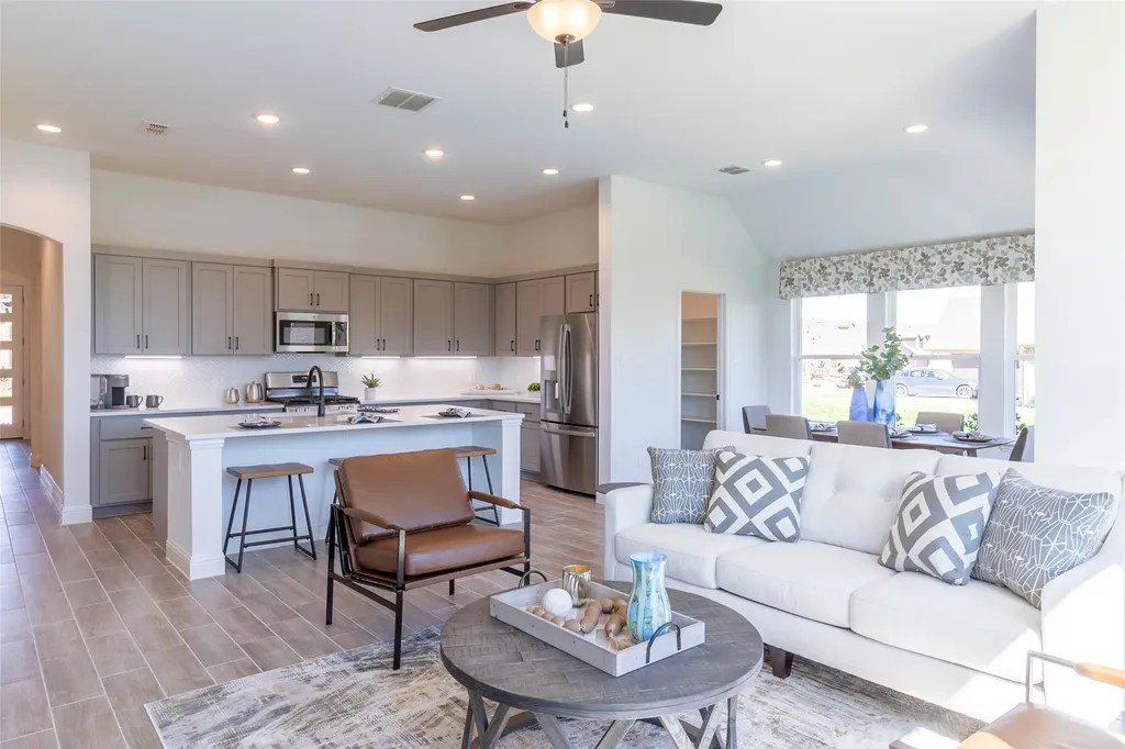 4437 Sweet Clover Lane Fort Worth TX 76036