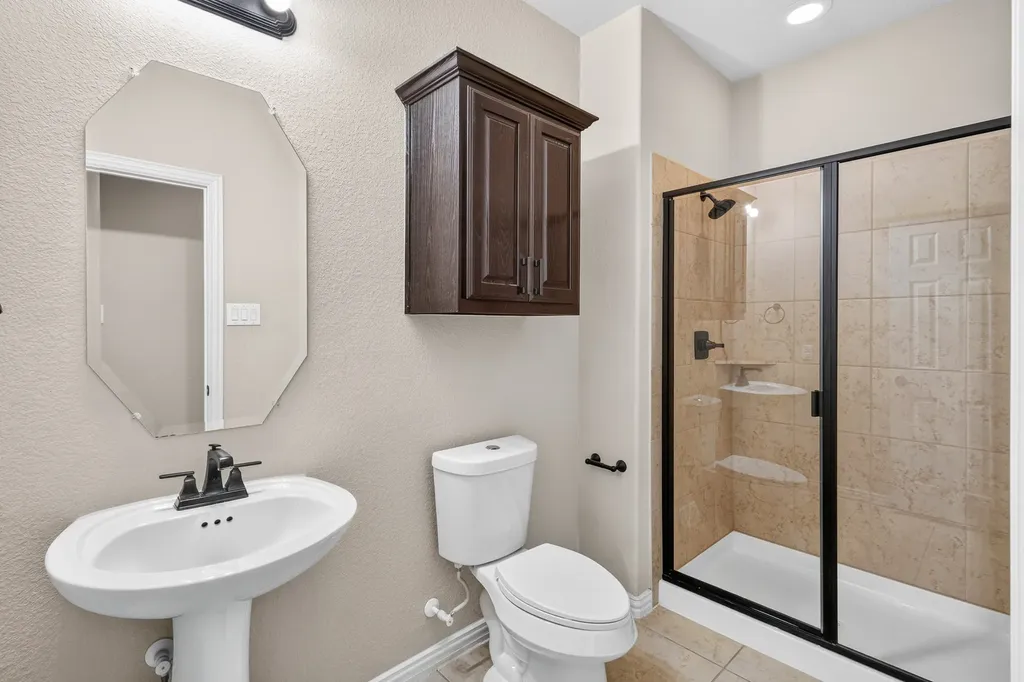 206 White Rock Court Ovilla TX 75154