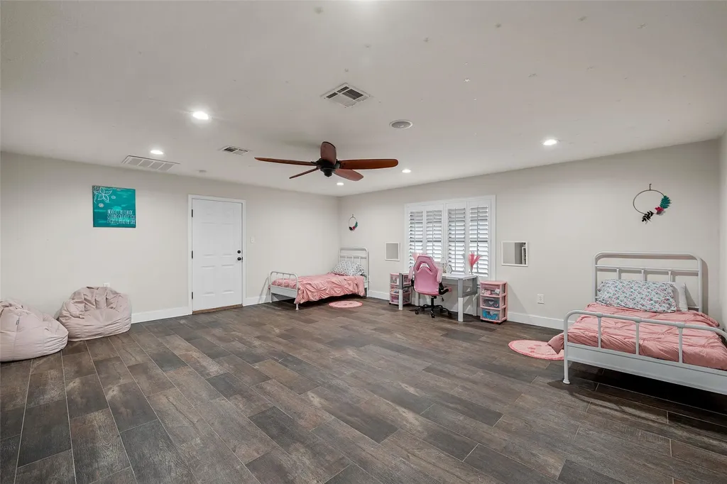 401 N Avenue V Clifton TX 76634