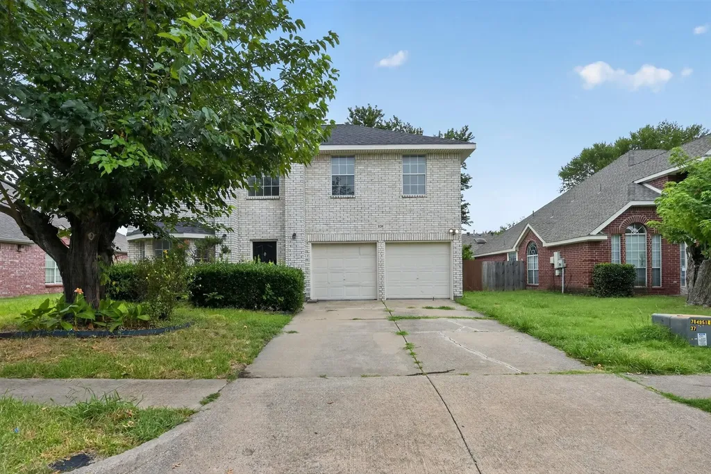 836 Snapdragon Lane Plano TX 75075