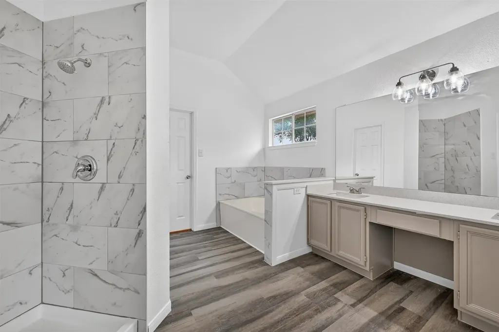 836 Snapdragon Lane Plano TX 75075