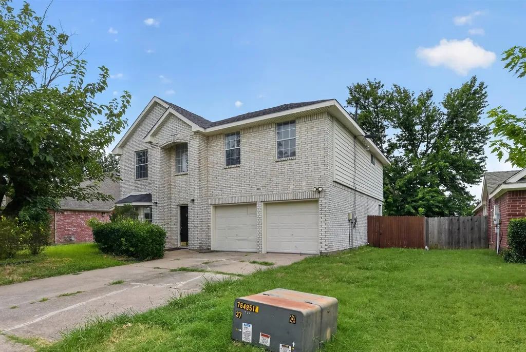 836 Snapdragon Lane Plano TX 75075