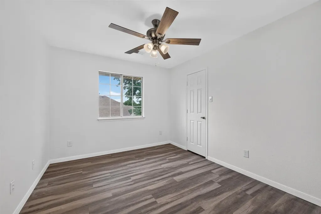 836 Snapdragon Lane Plano TX 75075