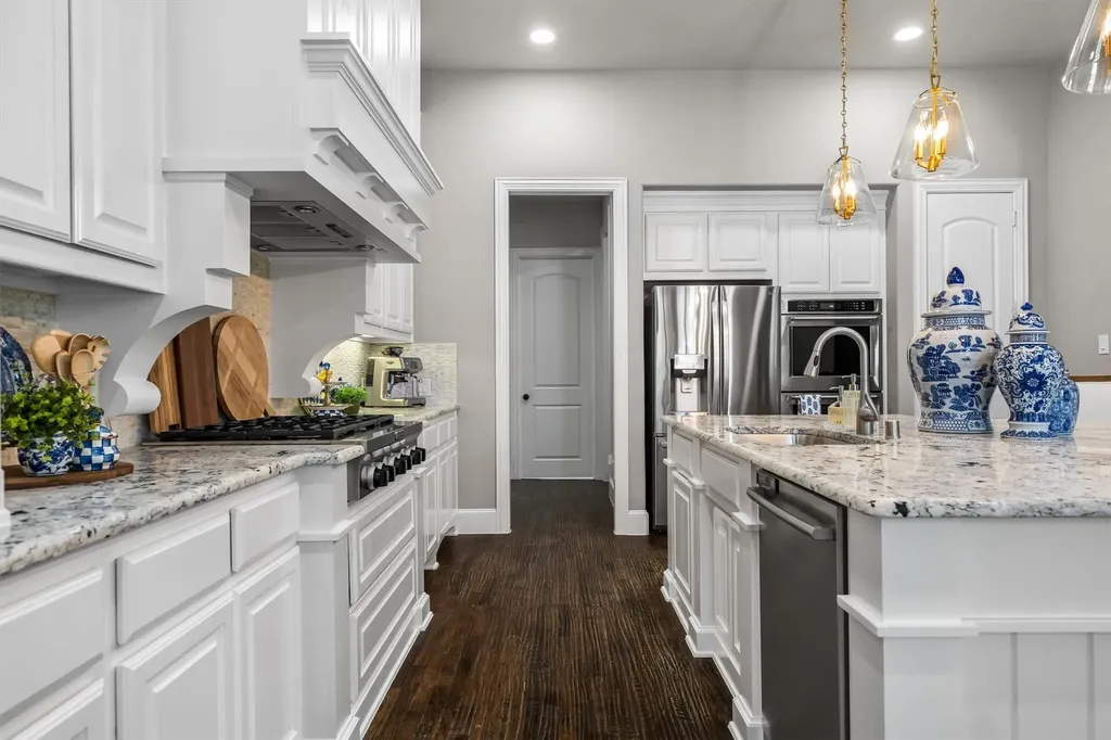 9309 Sabal Lane Lantana TX 76226
