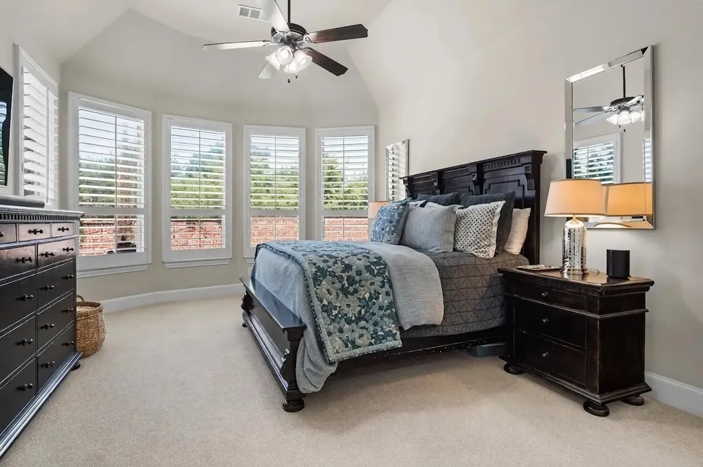 9309 Sabal Lane Lantana TX 76226