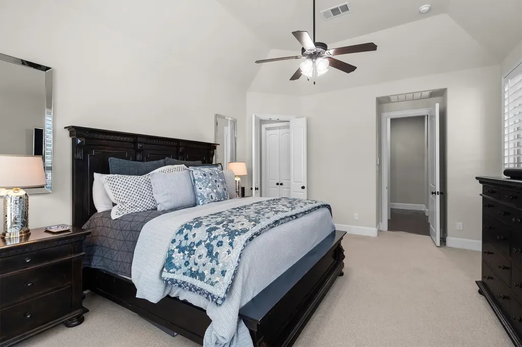 9309 Sabal Lane Lantana TX 76226