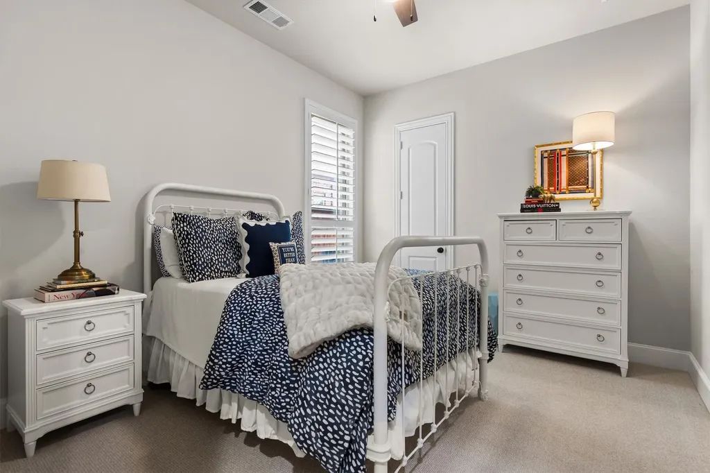 9309 Sabal Lane Lantana TX 76226