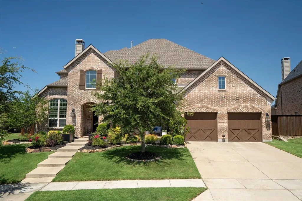 9309 Sabal Lane Lantana TX 76226