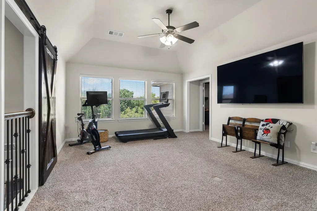 9309 Sabal Lane Lantana TX 76226