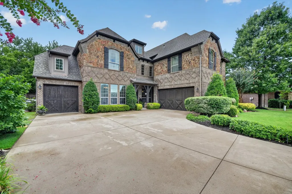 1200 Madera Drive Burleson TX 76028
