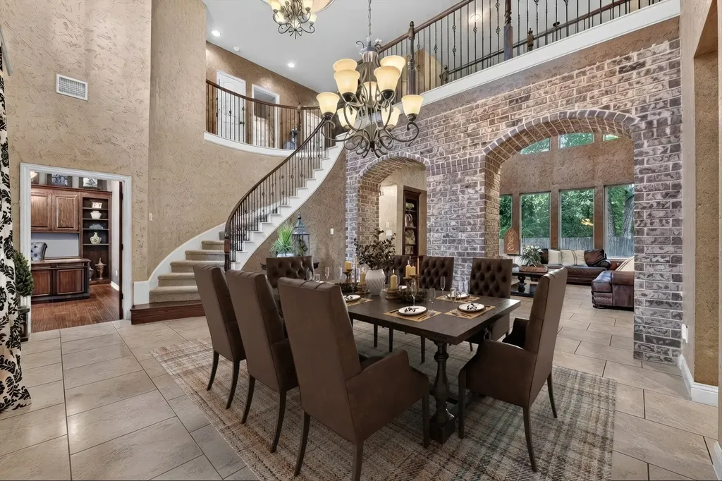 1200 Madera Drive Burleson TX 76028