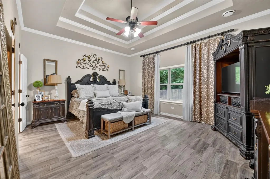 1200 Madera Drive Burleson TX 76028
