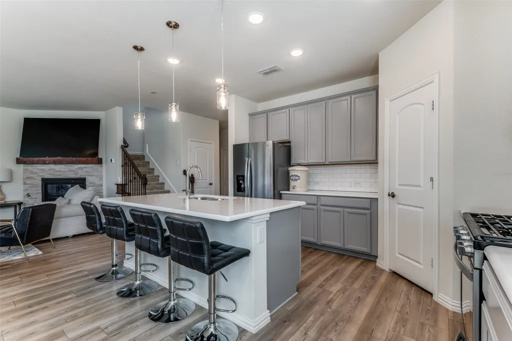 8715 Royal Star Road Rowlett TX 75089