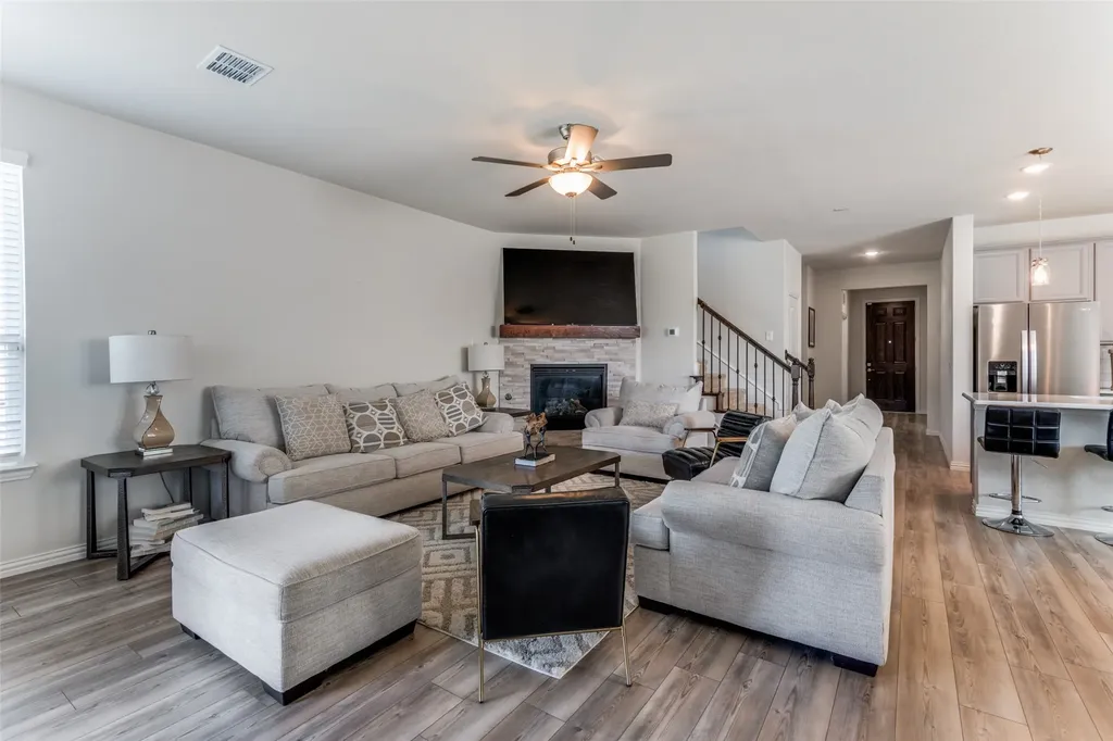 8715 Royal Star Road Rowlett TX 75089