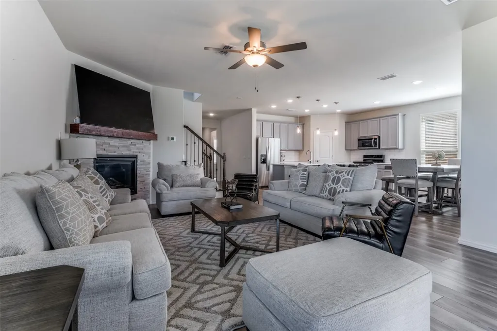 8715 Royal Star Road Rowlett TX 75089