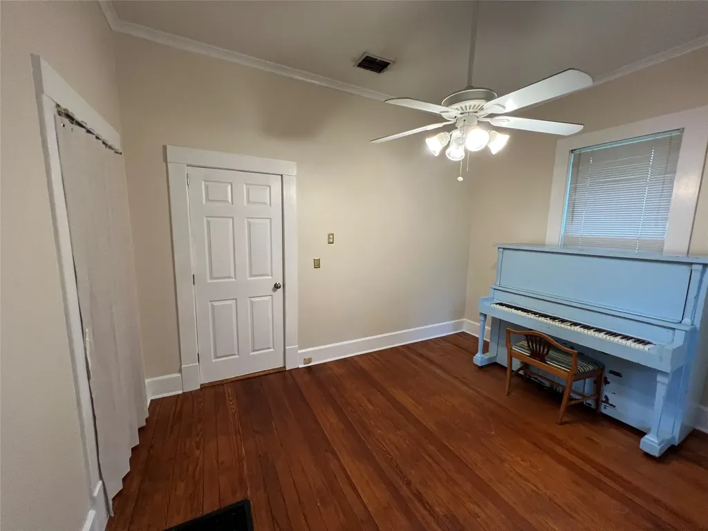 441 College Street Shreveport LA 71104
