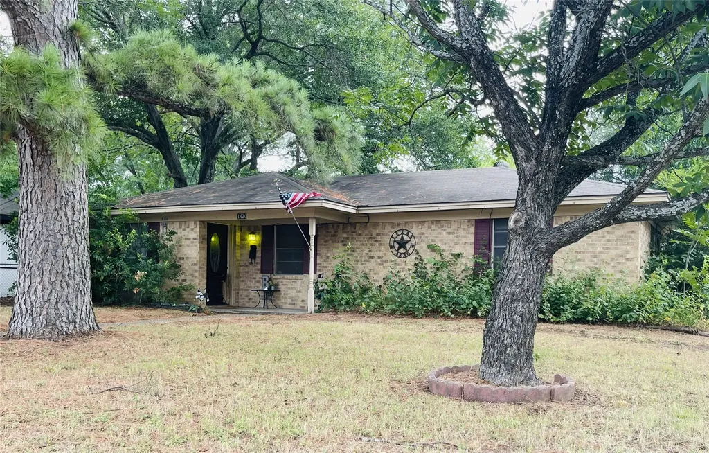 1420 Sycamore Avenue Corsicana TX 75110