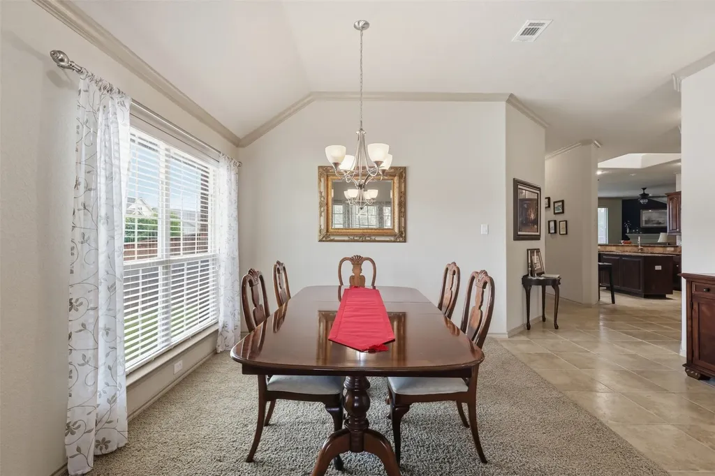 1608 Salado Trail Weatherford TX 76087