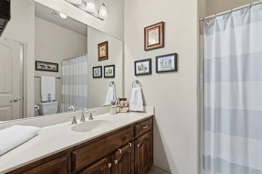 1608 Salado Trail Weatherford TX 76087