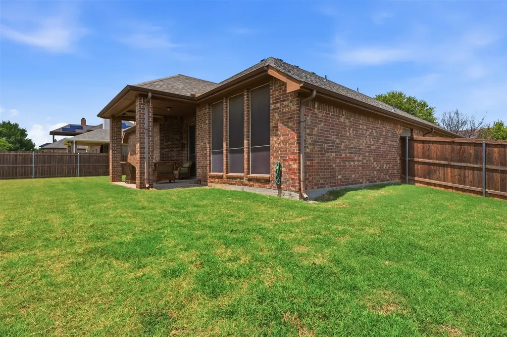 1608 Salado Trail Weatherford TX 76087