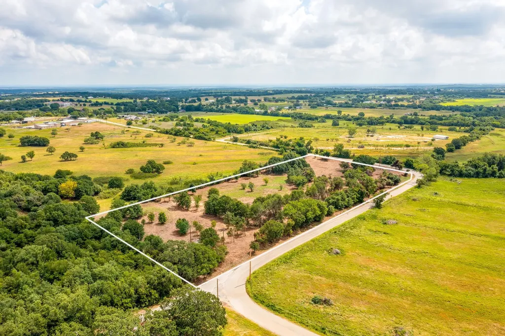 890 Clover Drive Poolville TX 76487