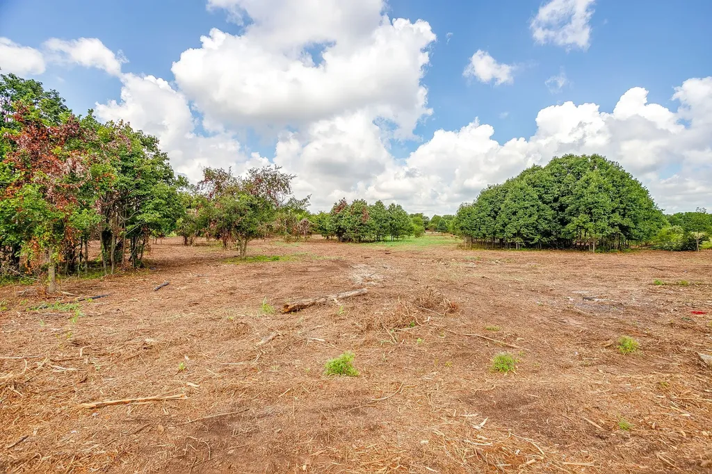 890 Clover Drive Poolville TX 76487
