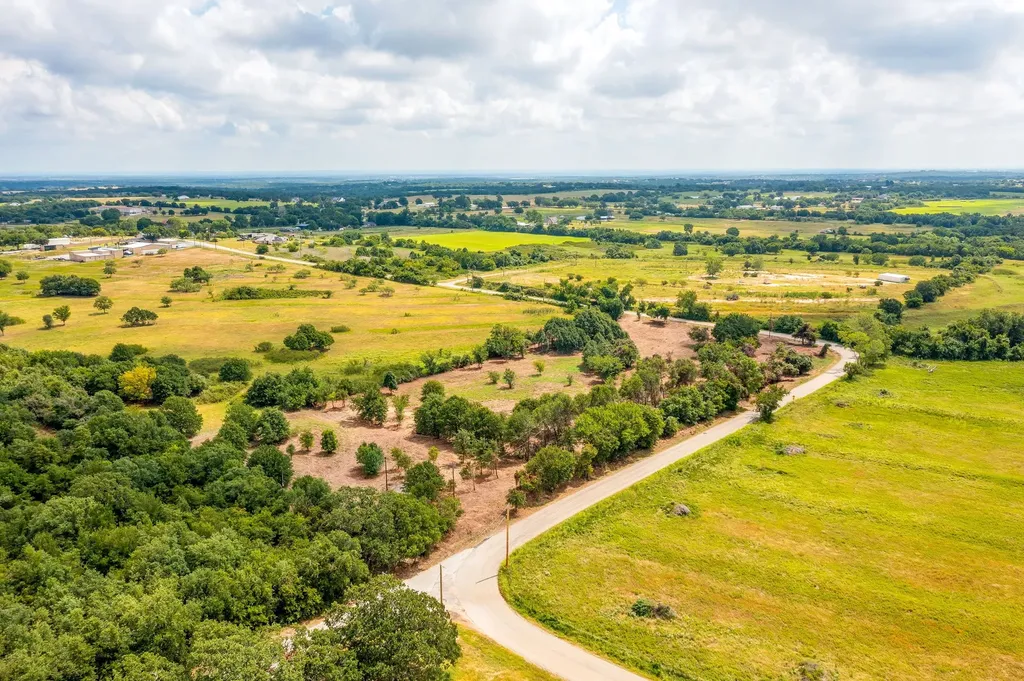 890 Clover Drive Poolville TX 76487