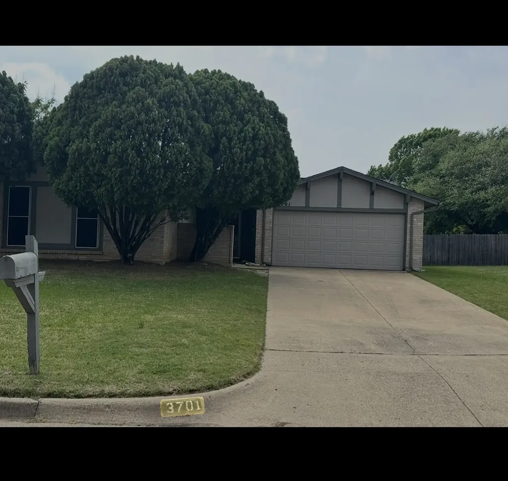 3701 South Court Fort Worth TX 76133