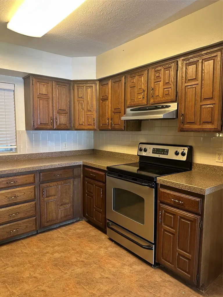 3701 South Court Fort Worth TX 76133