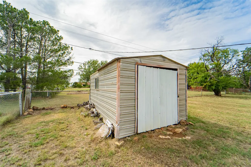 87 Water District Road 214 Breckenridge TX 76424