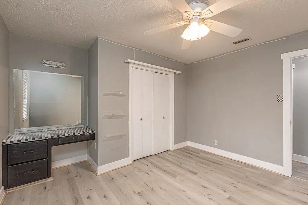 1409 Crestview Drive Kaufman TX 75142