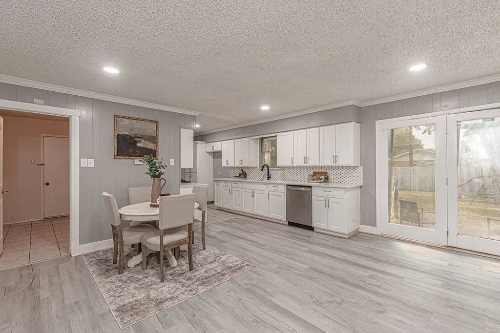 1409 Crestview Drive Kaufman TX 75142