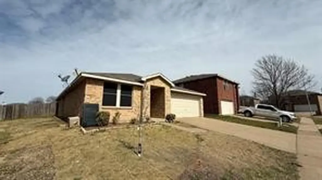603 Ambarella Street Arlington TX 76002