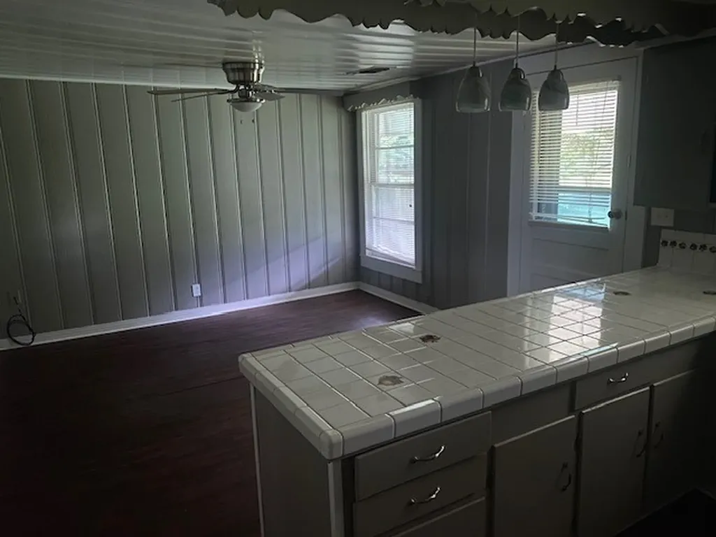 106 NW 2nd Street Bogata TX 75417