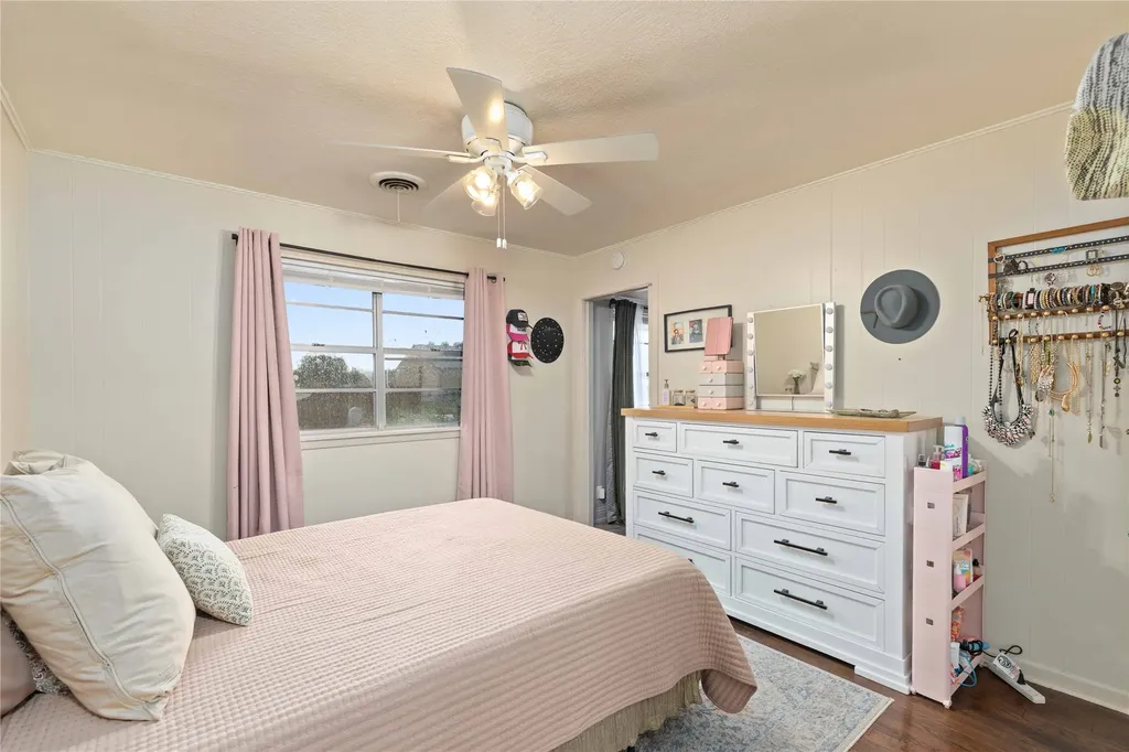2621 Vine Street Brownwood TX 76801
