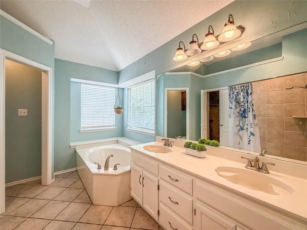 2308 Mapleleaf Lane Flower Mound TX 75028