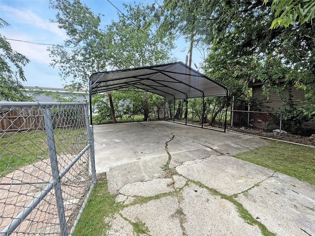 104 S 6th Street Godley TX 76044
