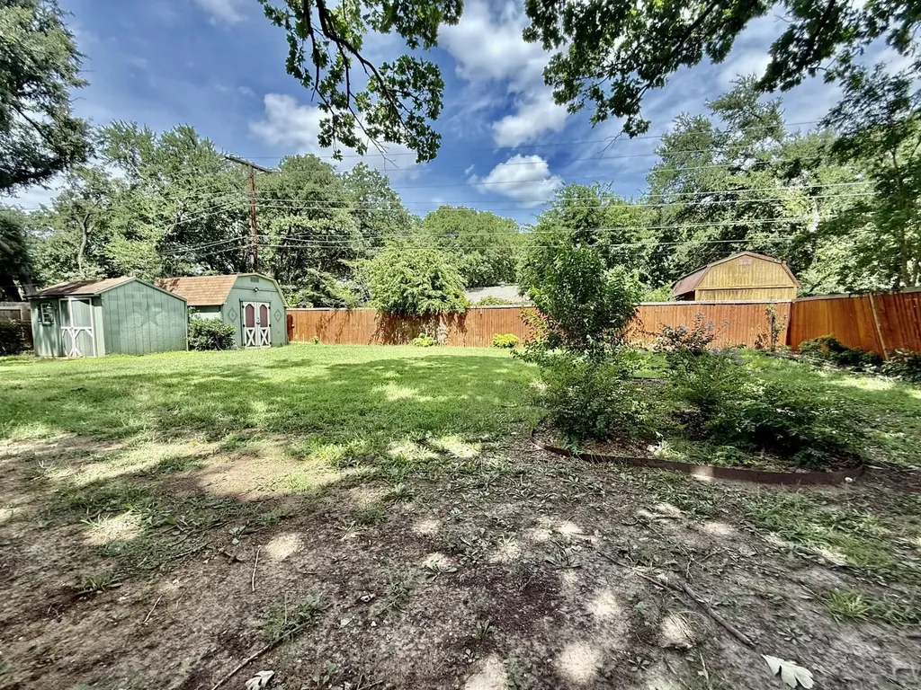 202 Juniper Street Mansfield TX 76063