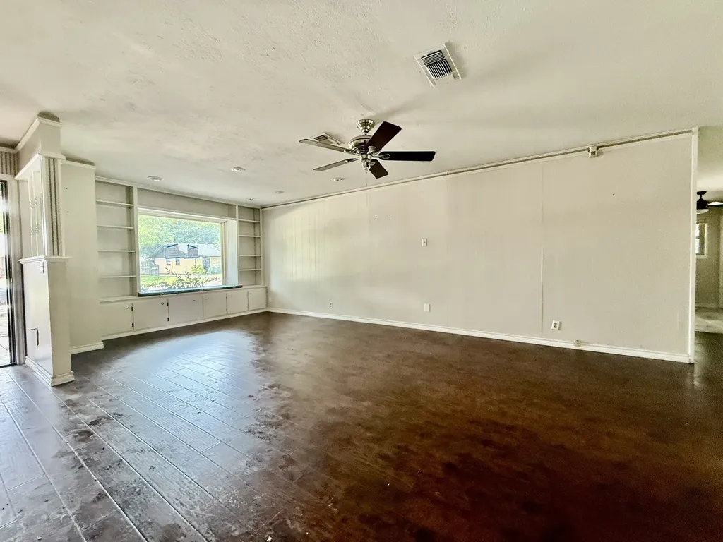 202 Juniper Street Mansfield TX 76063