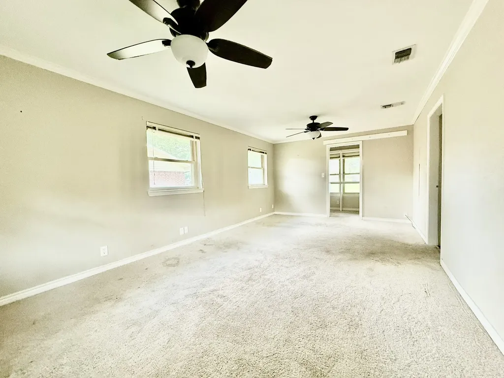202 Juniper Street Mansfield TX 76063
