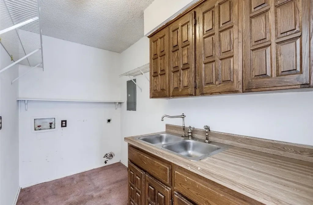 8782 Marilyn Drive Frisco TX 75033