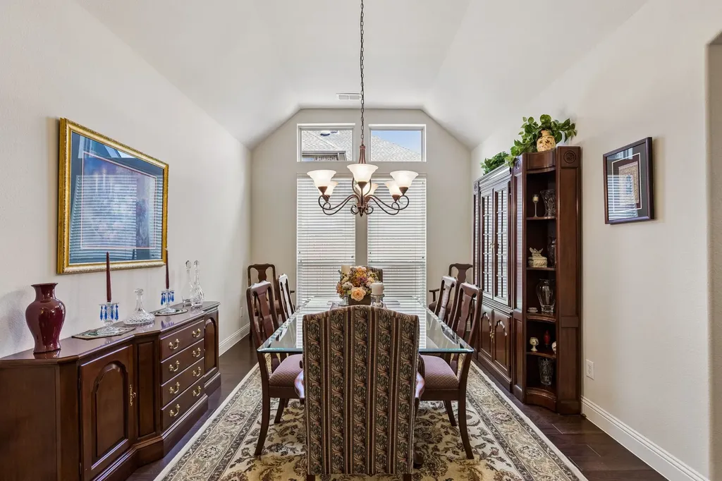 6204 Indian Blanket Trail Flower Mound TX 75028