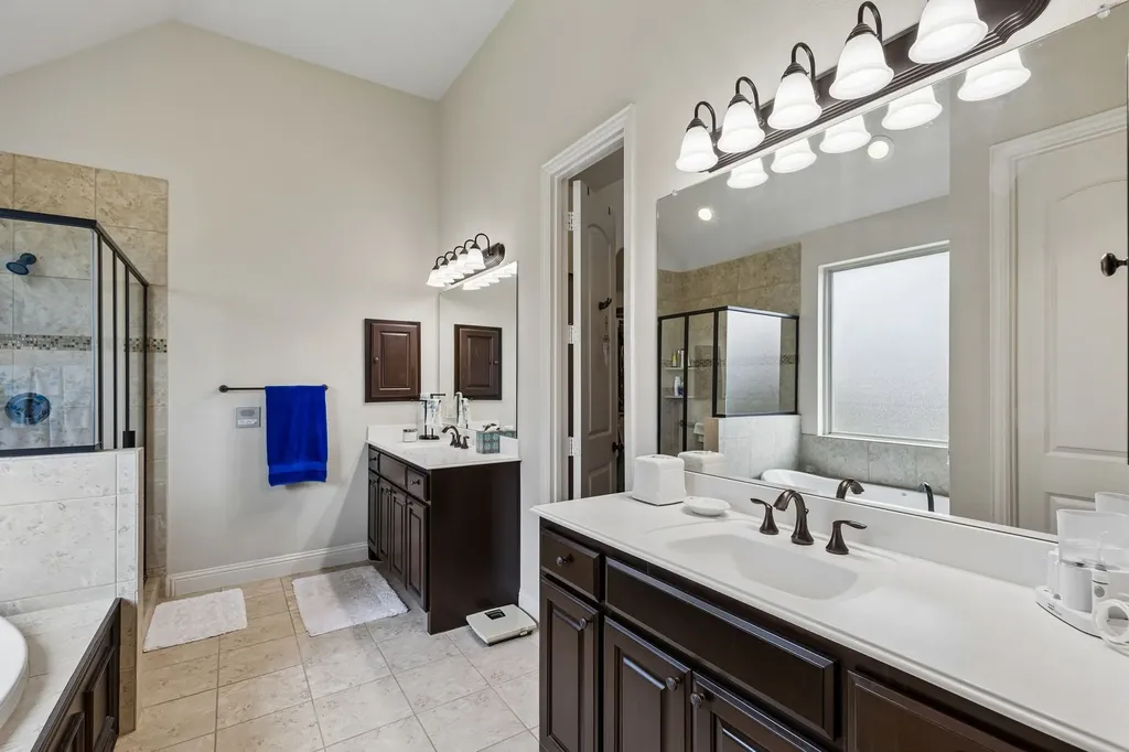 6204 Indian Blanket Trail Flower Mound TX 75028