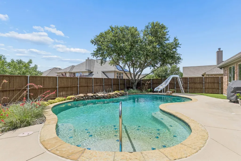 6204 Indian Blanket Trail Flower Mound TX 75028