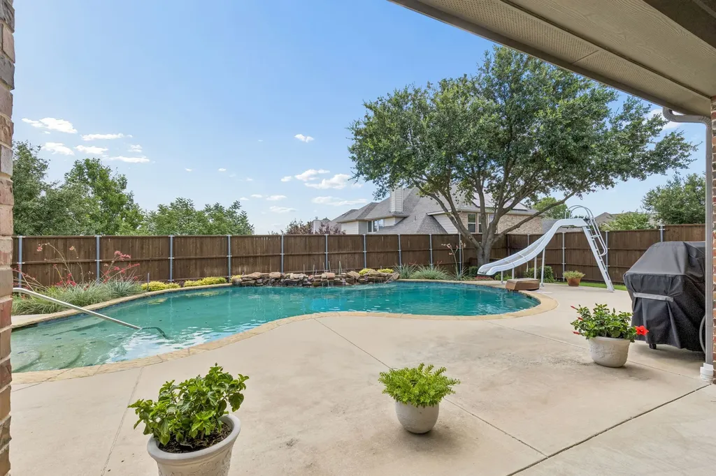 6204 Indian Blanket Trail Flower Mound TX 75028