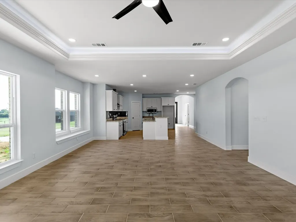 1013 Magnolia Court Springtown TX 76082