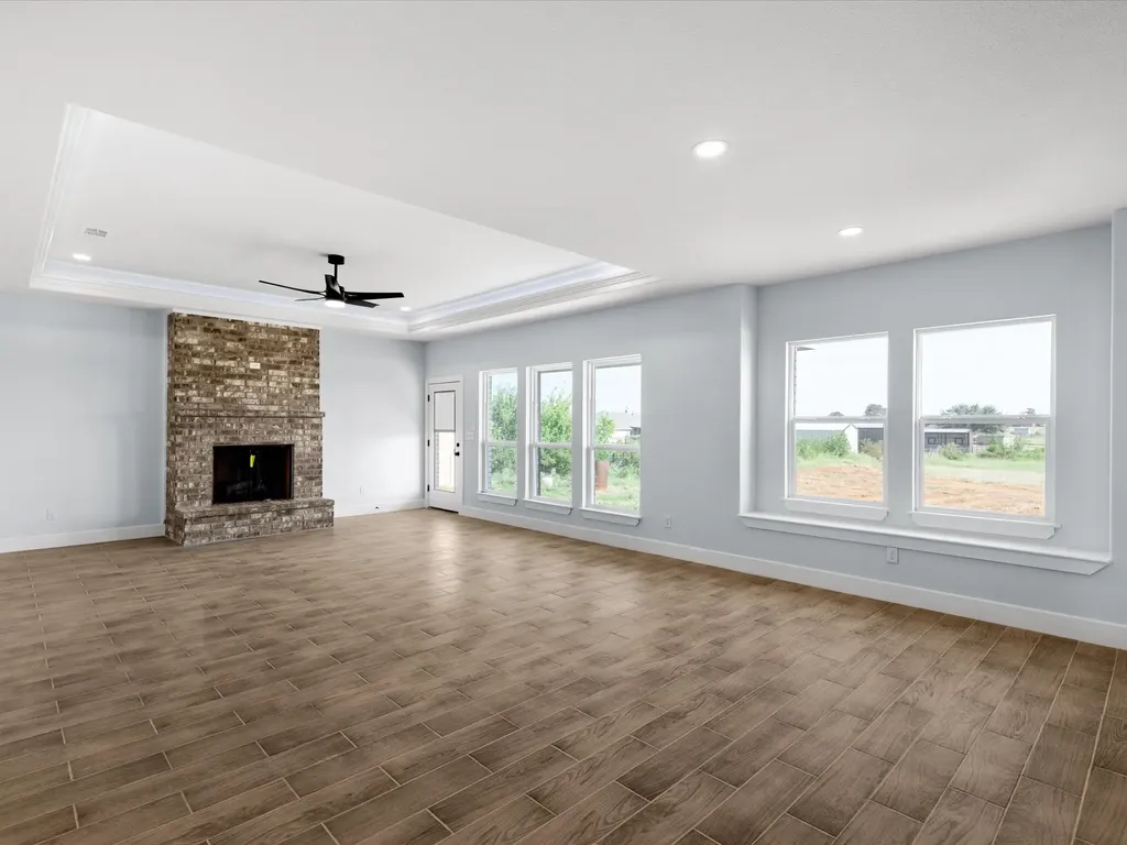1013 Magnolia Court Springtown TX 76082