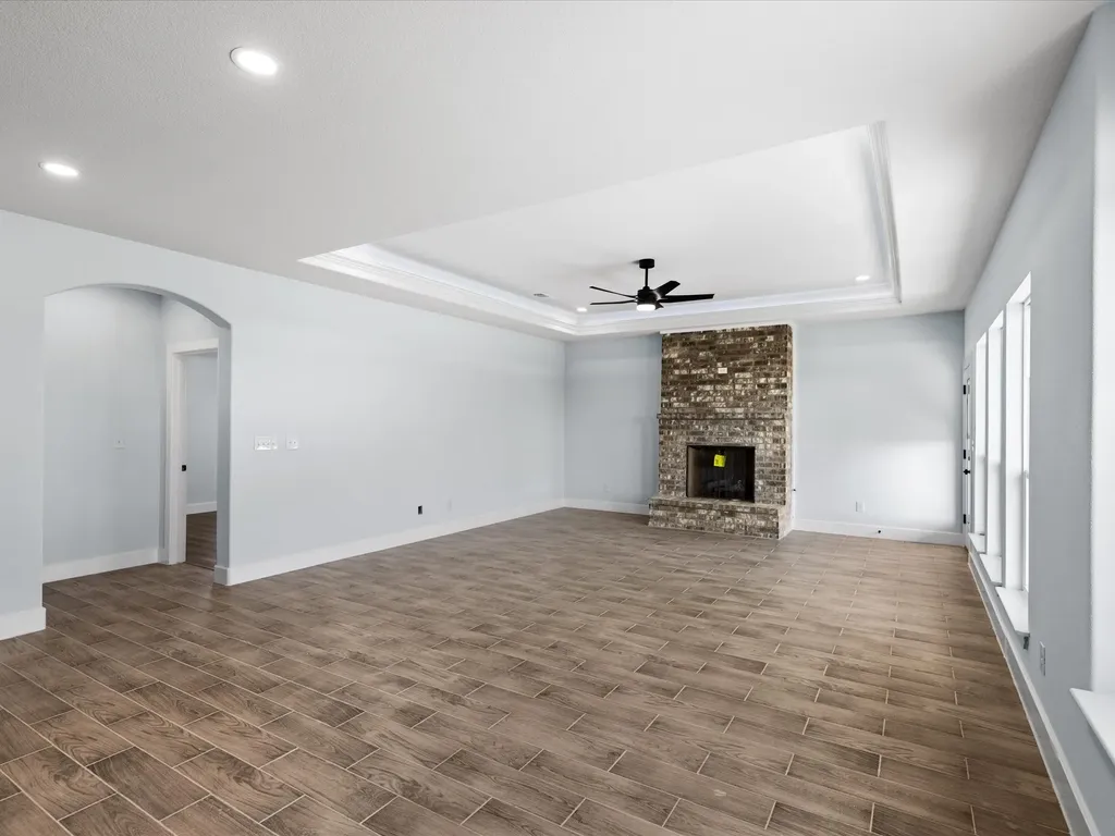 1013 Magnolia Court Springtown TX 76082