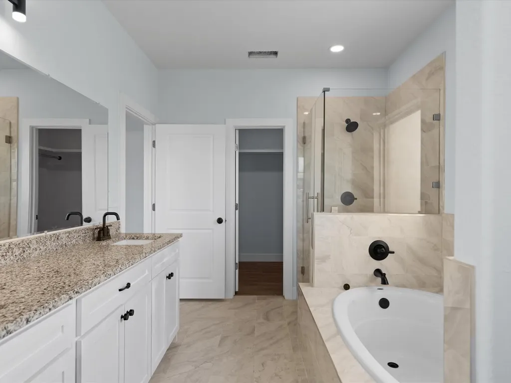 1013 Magnolia Court Springtown TX 76082