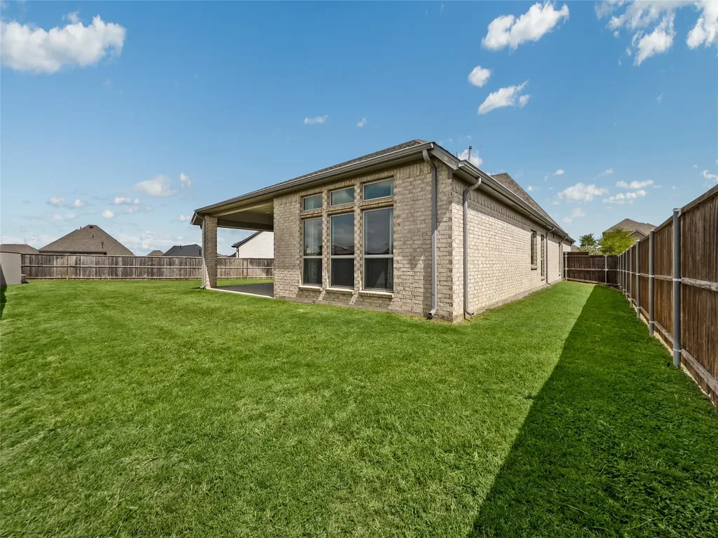 2157 Winsbury Way Forney TX 75126